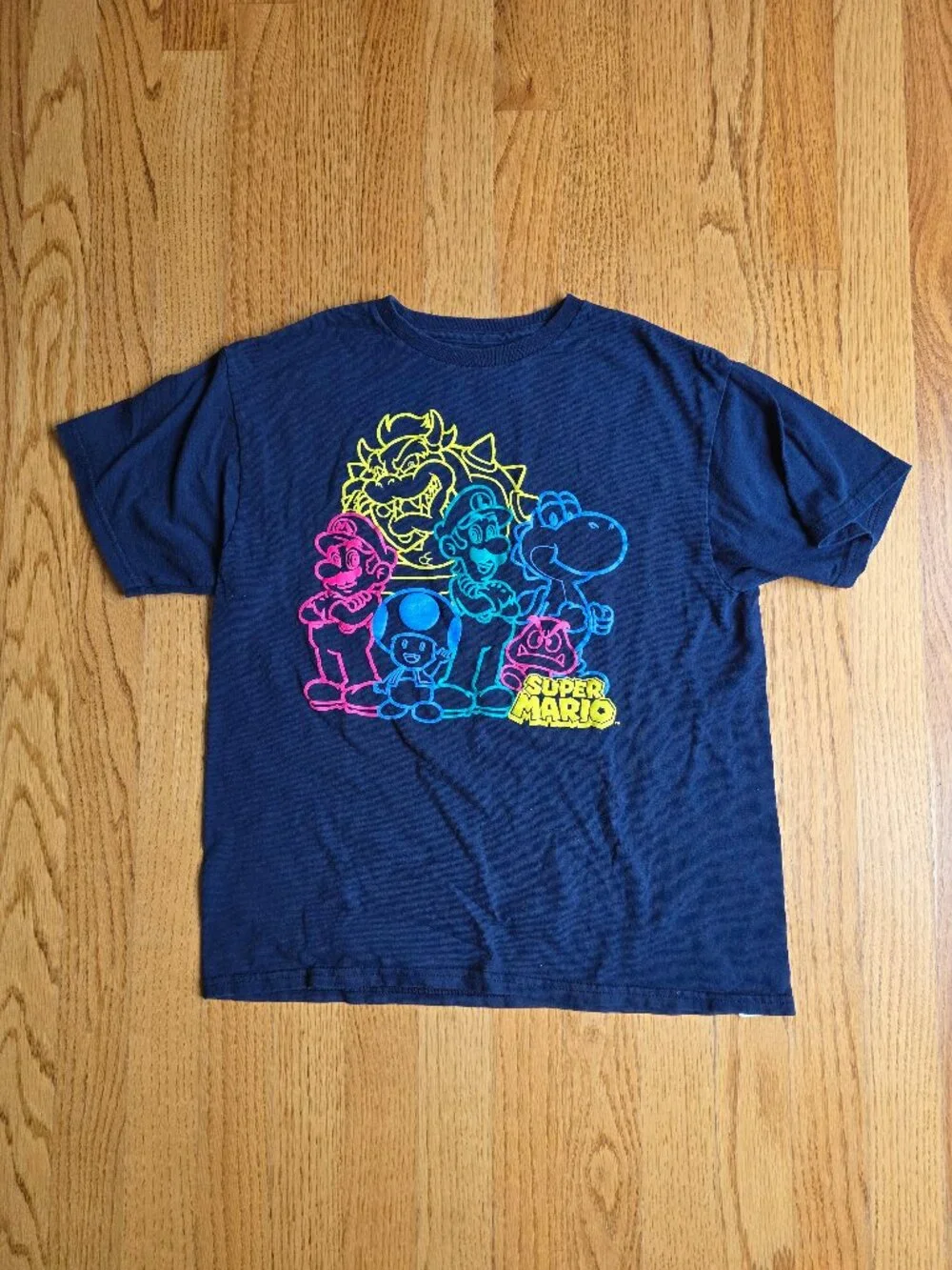 Nintendo Super Mario Bros Short Sleeve T-Shirt | Boys 10-12 | Bowser Toad Yoshi